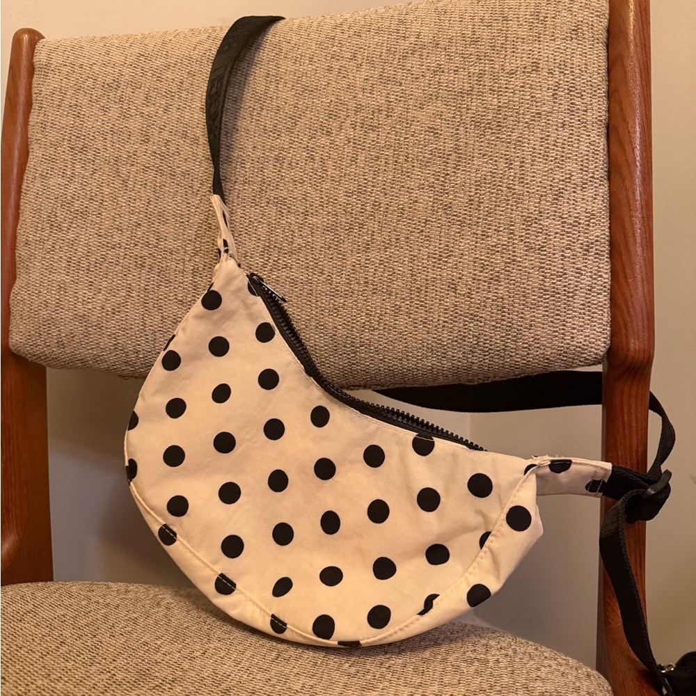 BAGGU Black and White Polka Dot Crossbody Bag